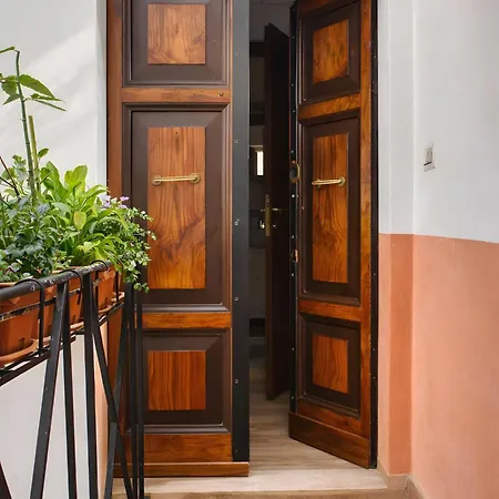 Urbana 37 Maison - Rione Monti By Rhr דירה *